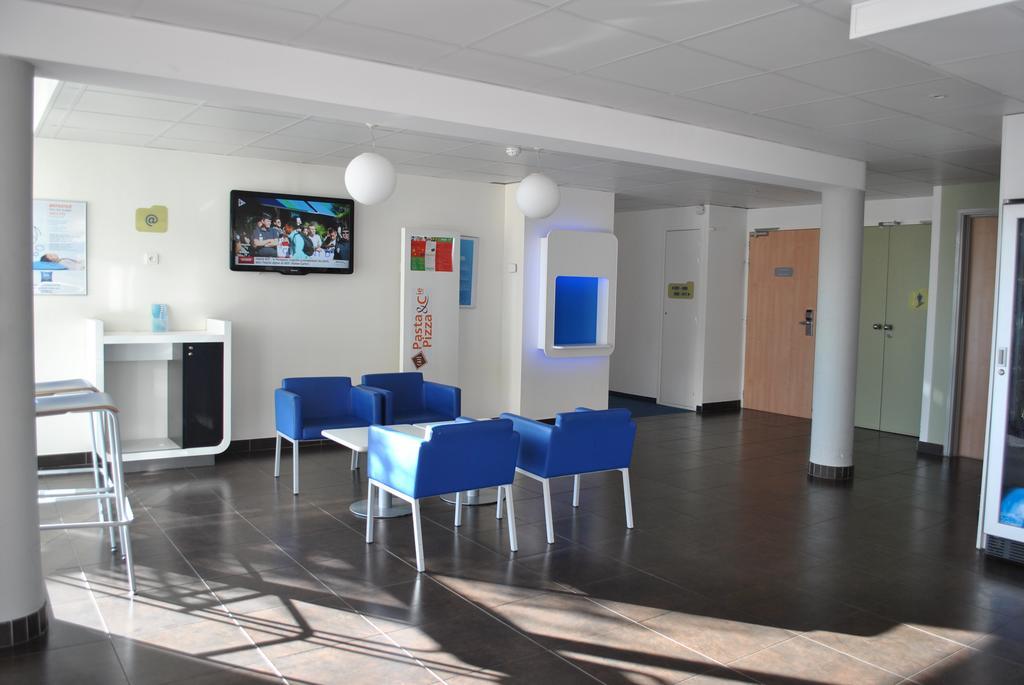 Ibis Budget Loriol Le Pouzin Exterior photo